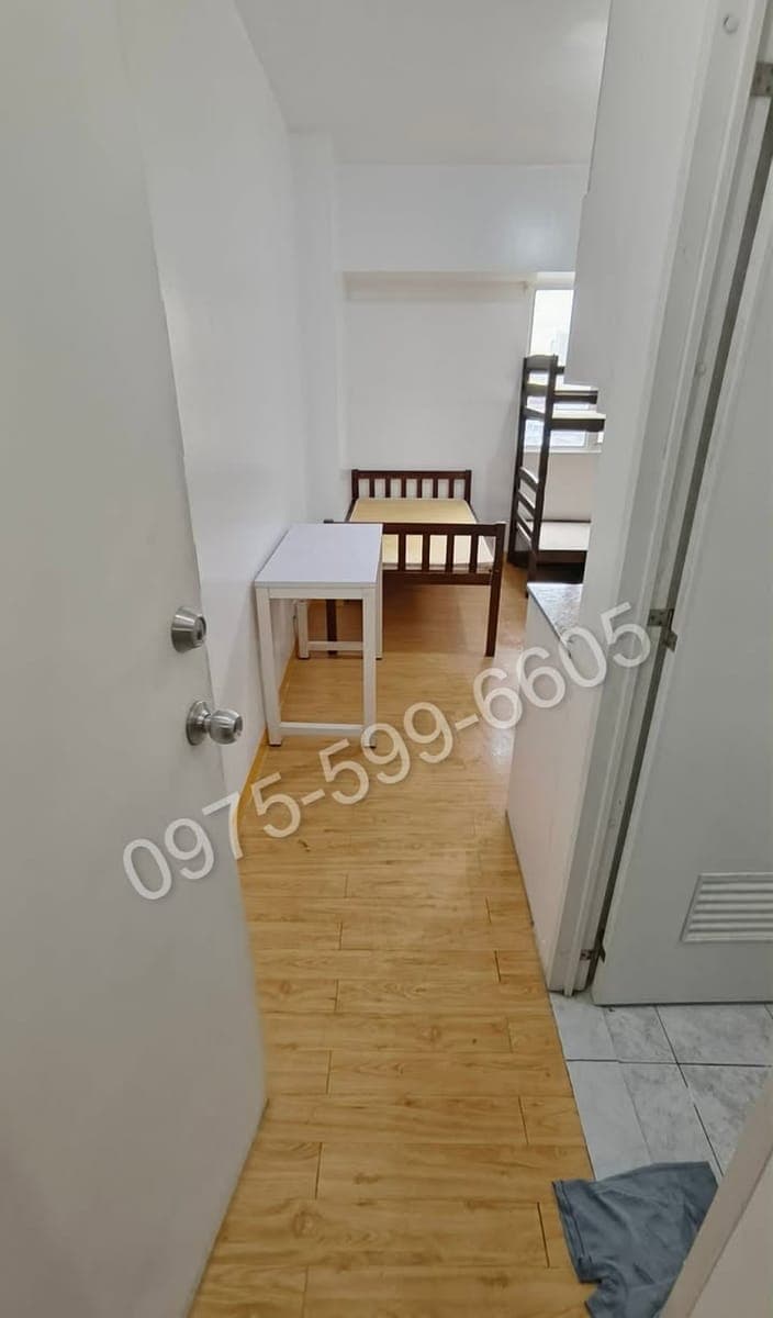 🏙️ Condo for Rent - photo 5