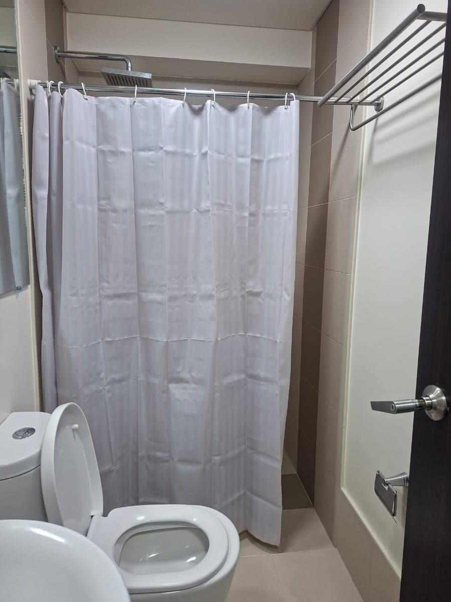 🔑 For Rent – The Lerato  🌇 Makati City - photo 3