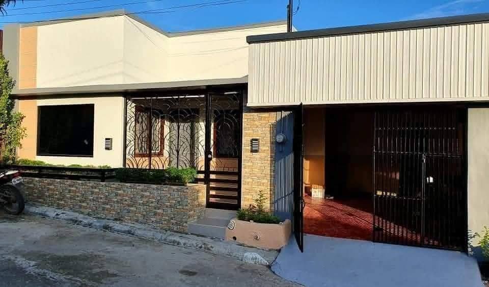 🏡DECA HOMES CABANTIAN HOUSE FOR RENT — MOVE-IN READY COMFORT! ✨ - photo 1