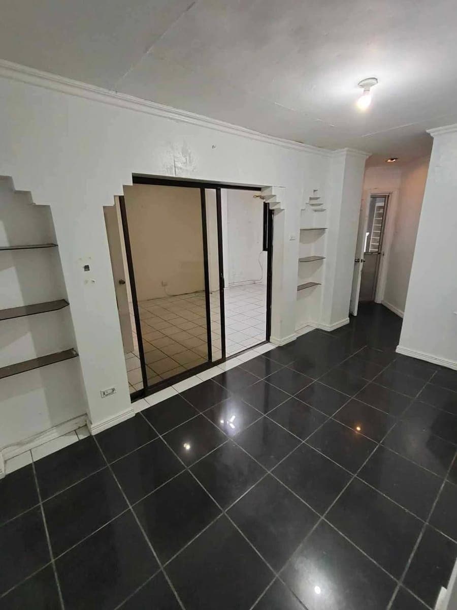 Apartment details - photo 2
