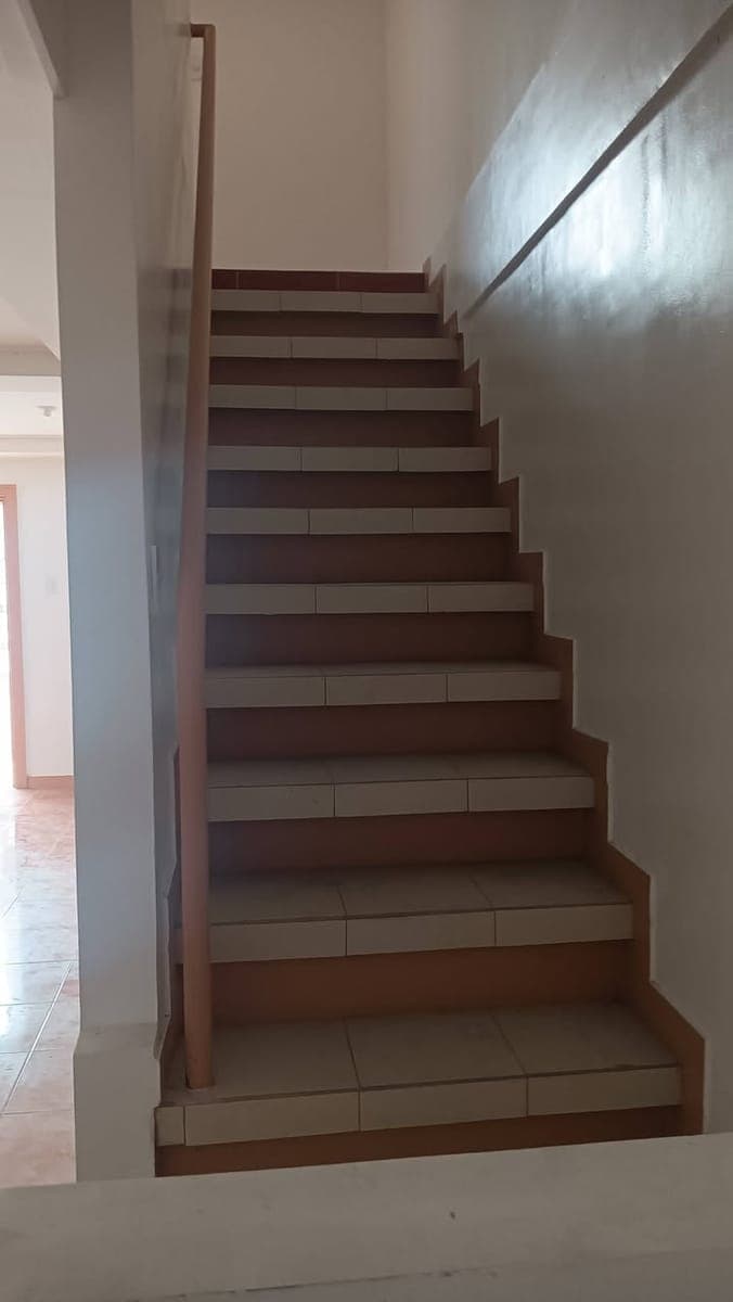 🏡 3 storey House  for Rent ( BRAND NEW ) 2 bedrooms, perfect for  families or professional.. - photo 3