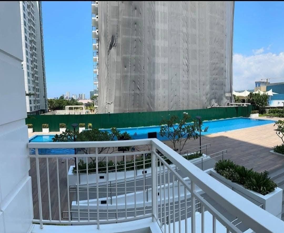 CONDO FOR RENT / SALE – DOWNTOWN DAVAO CITY - photo 5
