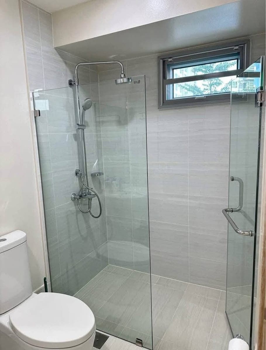 CONDO FOR RENT / SALE – DOWNTOWN DAVAO CITY - photo 1