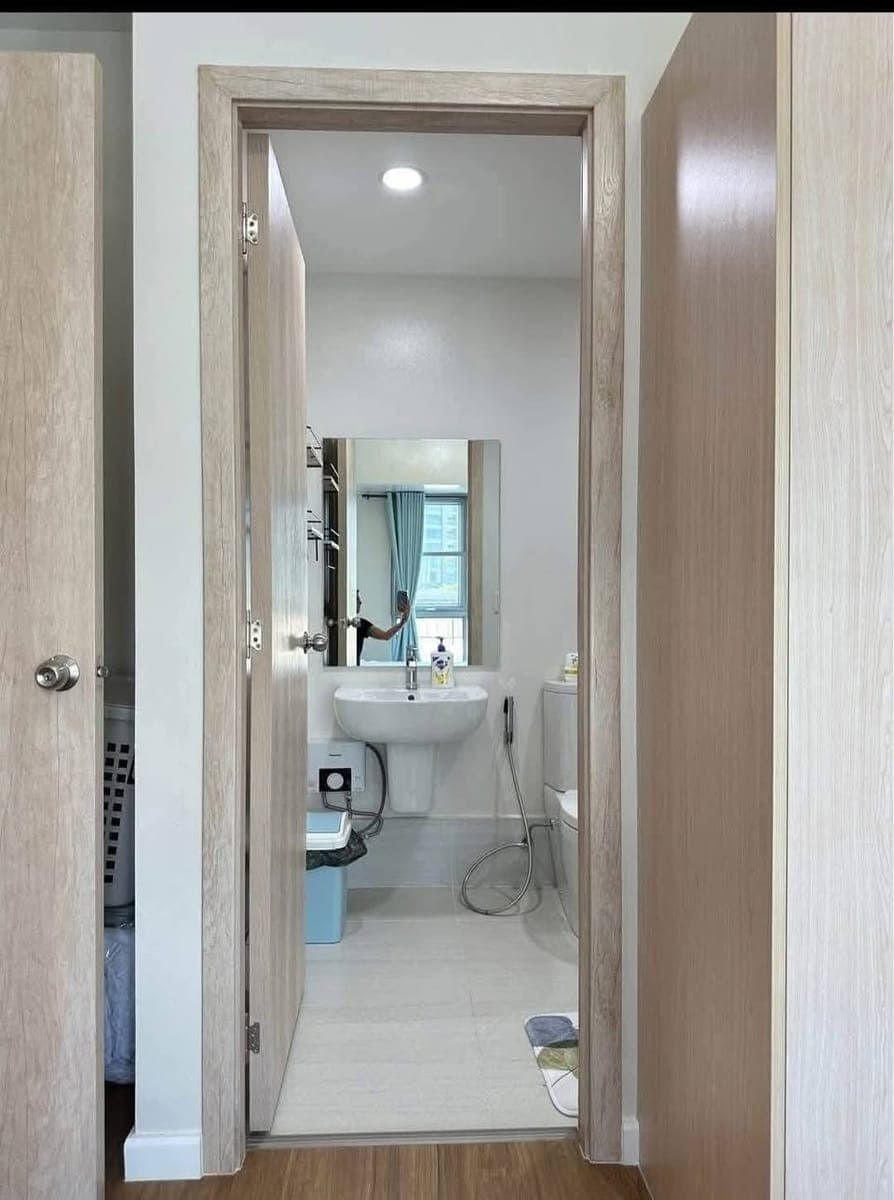 CONDO FOR RENT / SALE – DOWNTOWN DAVAO CITY - photo 2