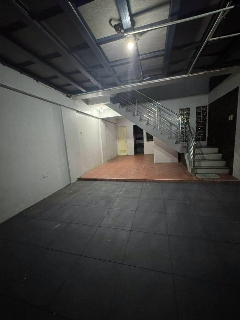 # **FOR RENT | SPACIOUS 4-STOREY DUPLEX APARTMENT IN BACLARAN, PASAY CITY‼️ ** - photo 4