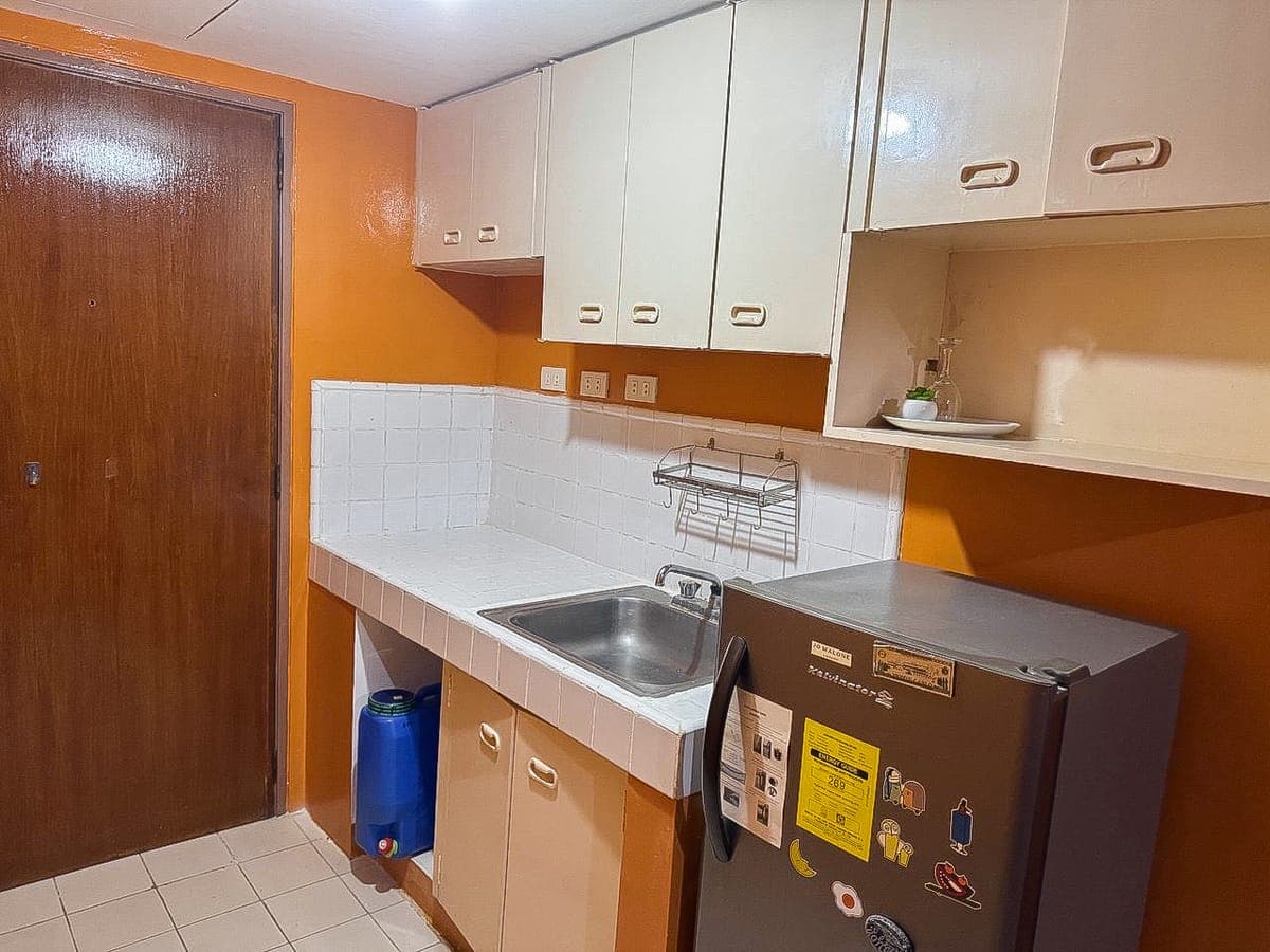 ❗️**FOR RENT: 1BR in MAKATI** (Good for 1-4 pax)❗️ - photo 4