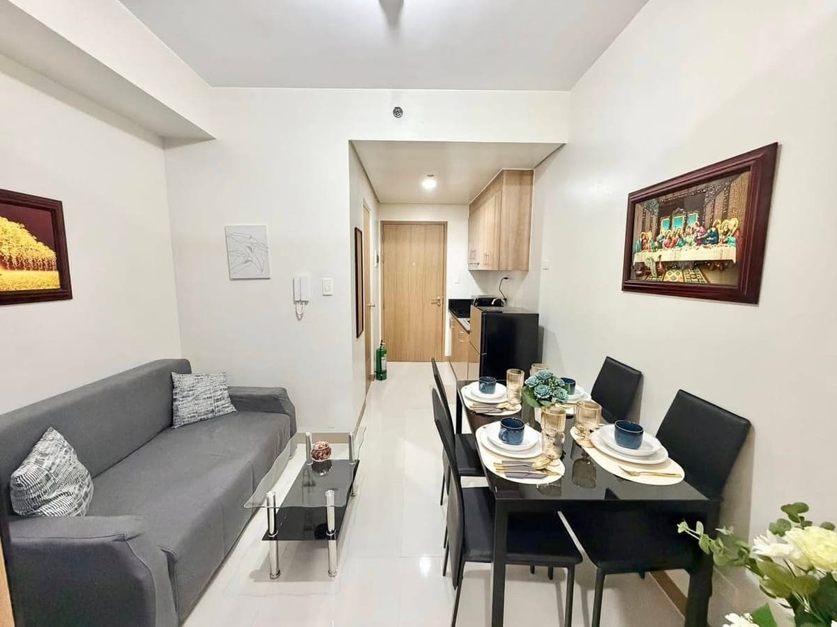 FOR RENT - Red Residences - photo 5