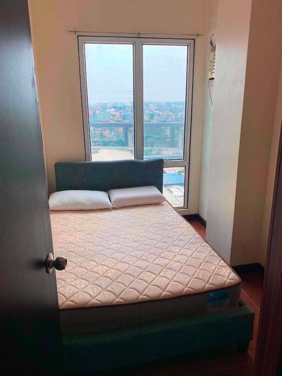 𝐅𝐎𝐑 𝐑𝐄𝐍𝐓 Two Bedrooms Condo At SAN LORENZO PLACE - photo 3