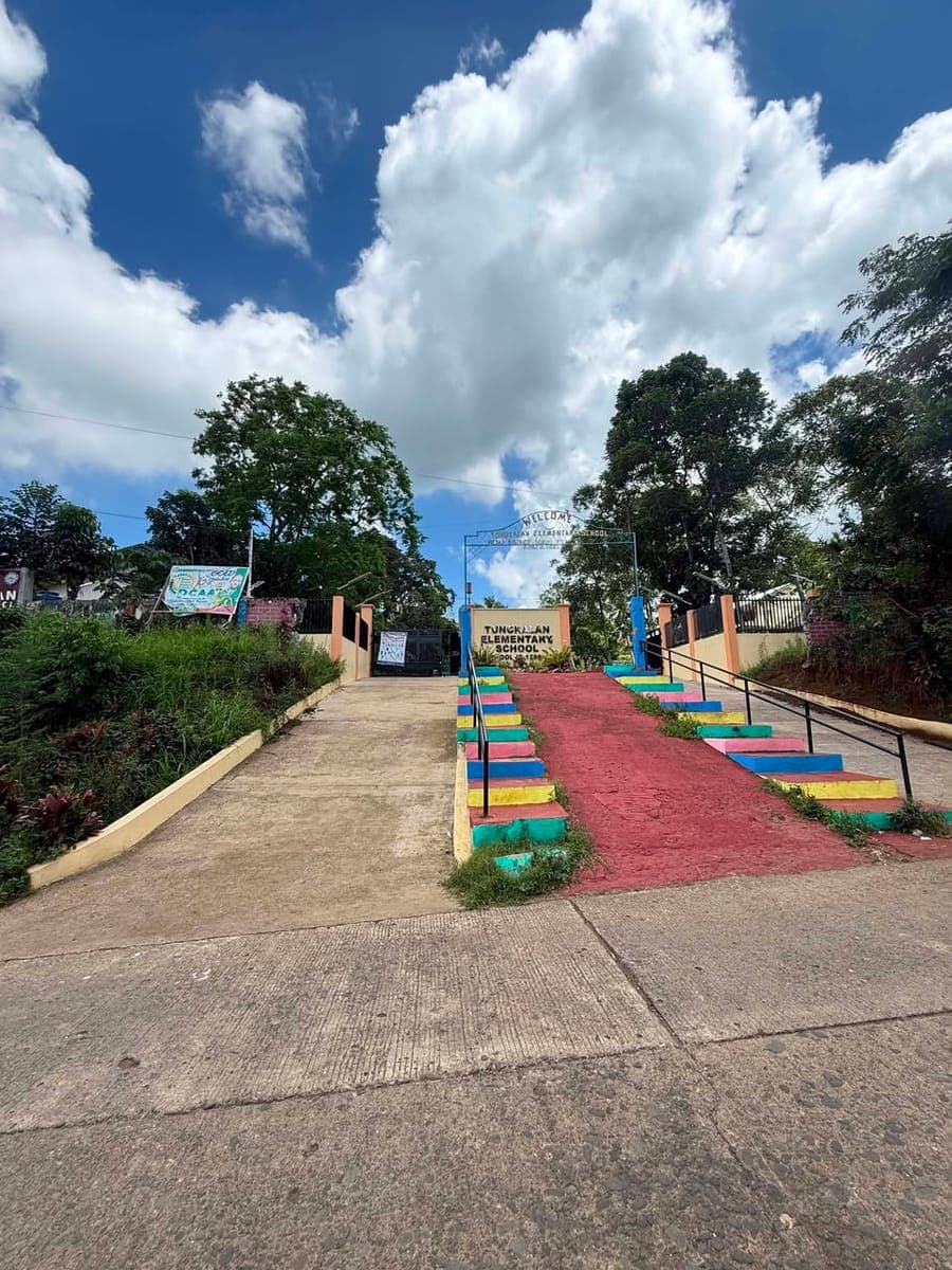 ARE YOU LOOKING FOR AN AFFORDABLE LOTS THAT SUITS YOUR BUDGET?  FOR ONLY 200K YOU CAN NOW HAVE A 150 SQM. - photo 2