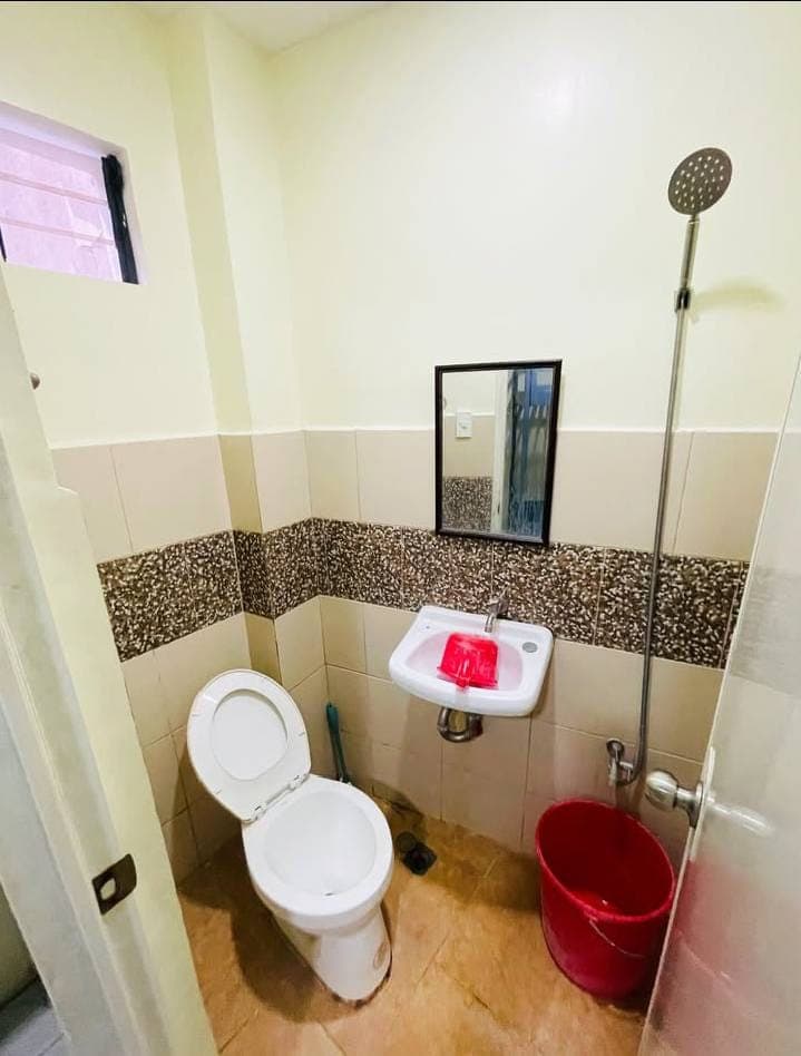 AVAILABLE ROOM FOR RENT ❕ - photo 4