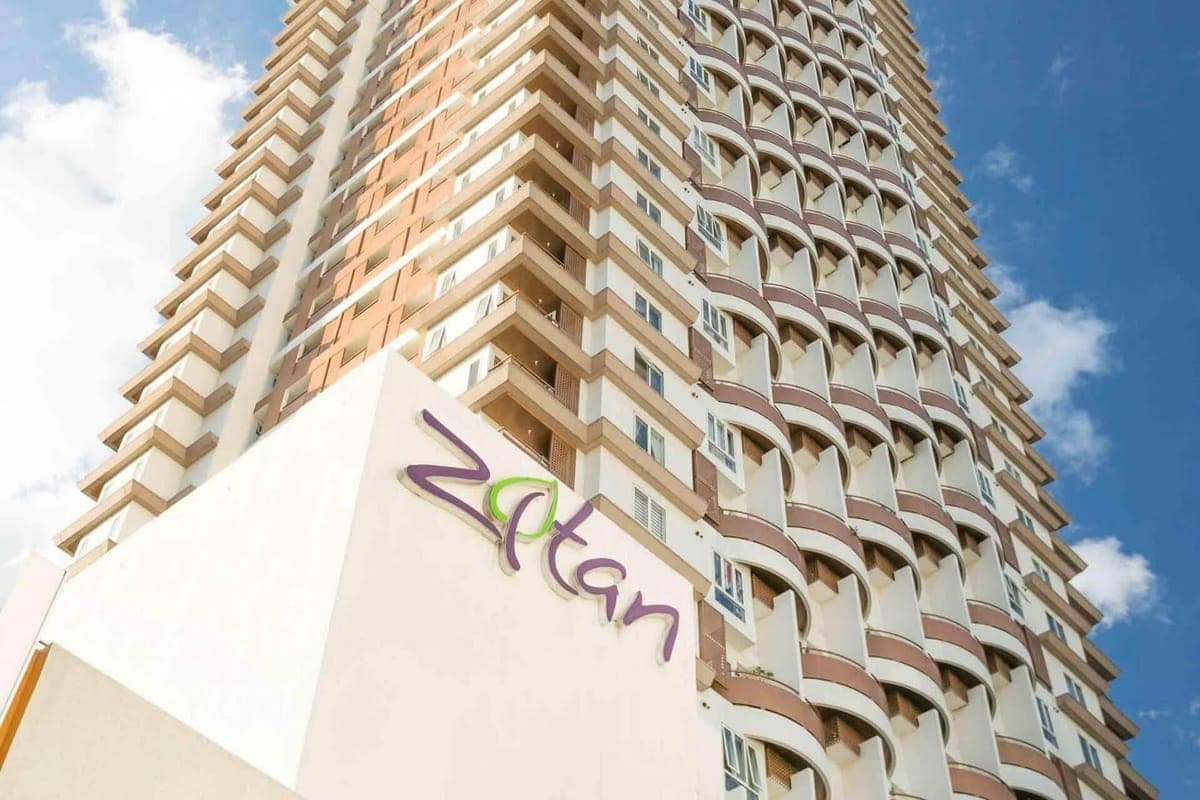 𝐅𝐎𝐑 𝐑𝐄𝐍𝐓 One Bedroom with balcony Condo at ZITAN TOWER - photo 1