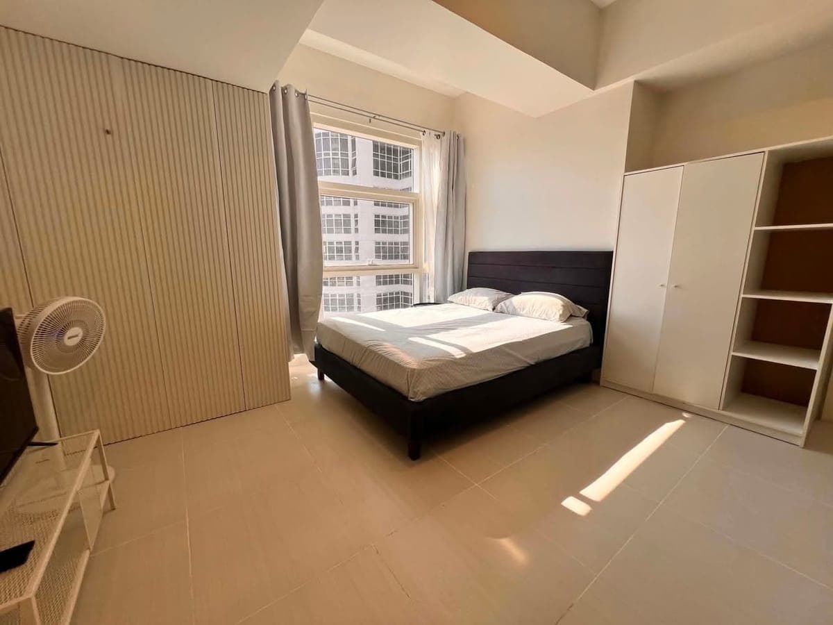 𝐁𝐈𝐆 𝐒𝐓𝐔𝐃𝐈𝐎 𝐂𝐎𝐍𝐃𝐎 𝐅𝐎𝐑 𝐑𝐄𝐍𝐓 at Twin Oaks Place East Tower! - photo 4