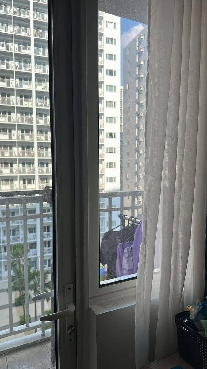 🏙️ AFFORDABLE CONDO SHARING NEAR MOA - photo 1