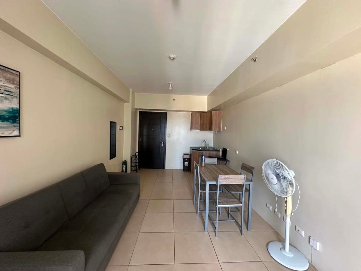 Fully Furnished Studio Condo Unit For Rent - 28th Floor Tower 2 Avida Towers Vita - photo 5