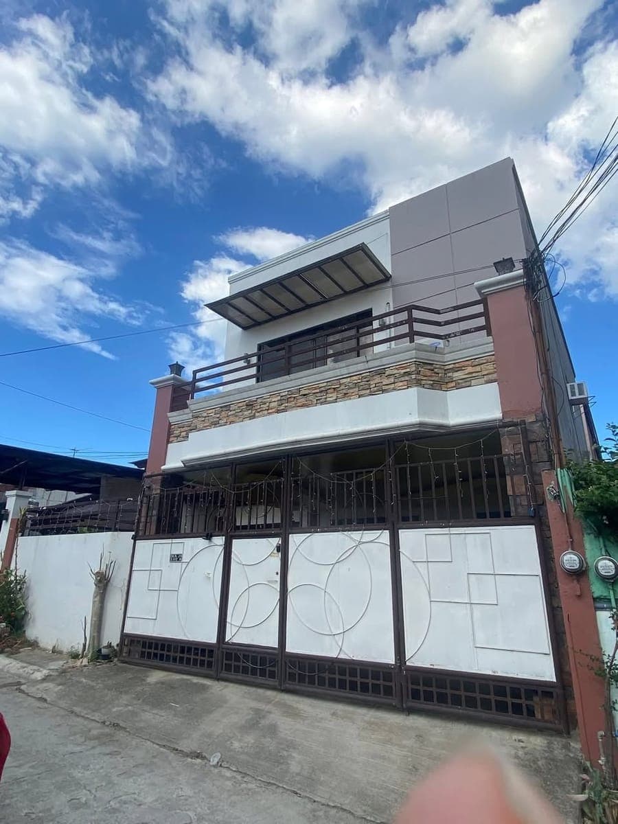 Modern and Cozy  House for Rent / For Sale! - photo 1