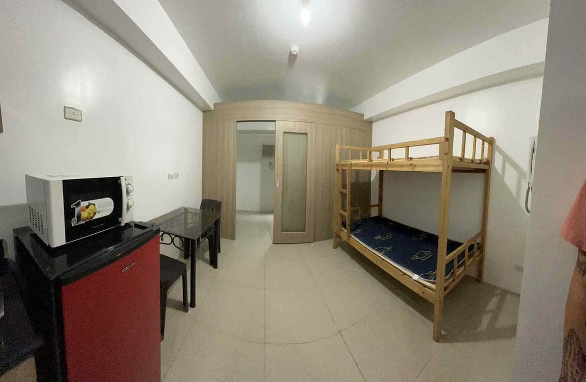 - SHORE RESIDENCES FOR RENT - available on July 17 onwards - photo 1