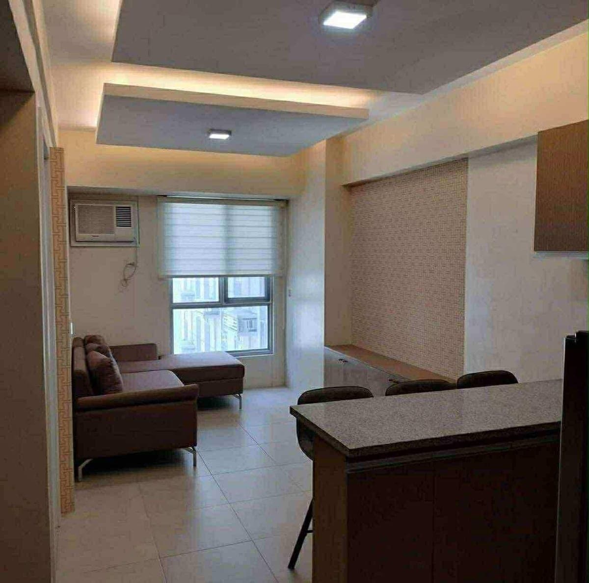 ‼️URGENT! Looking for 2 Condo-Sharing Female Roommates‼️ - photo 1
