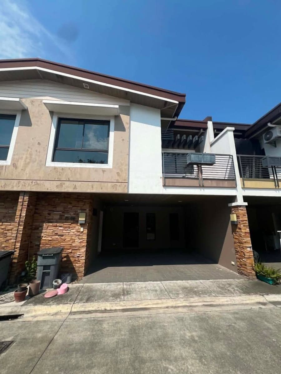 3BR Townhouse for Rent in Merville - photo 5