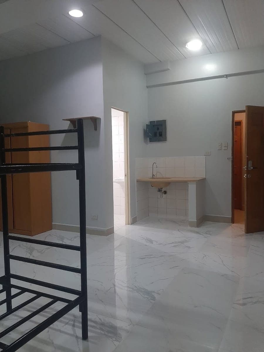 🏢 CONDO FOR RENT NEAR UST - photo 1