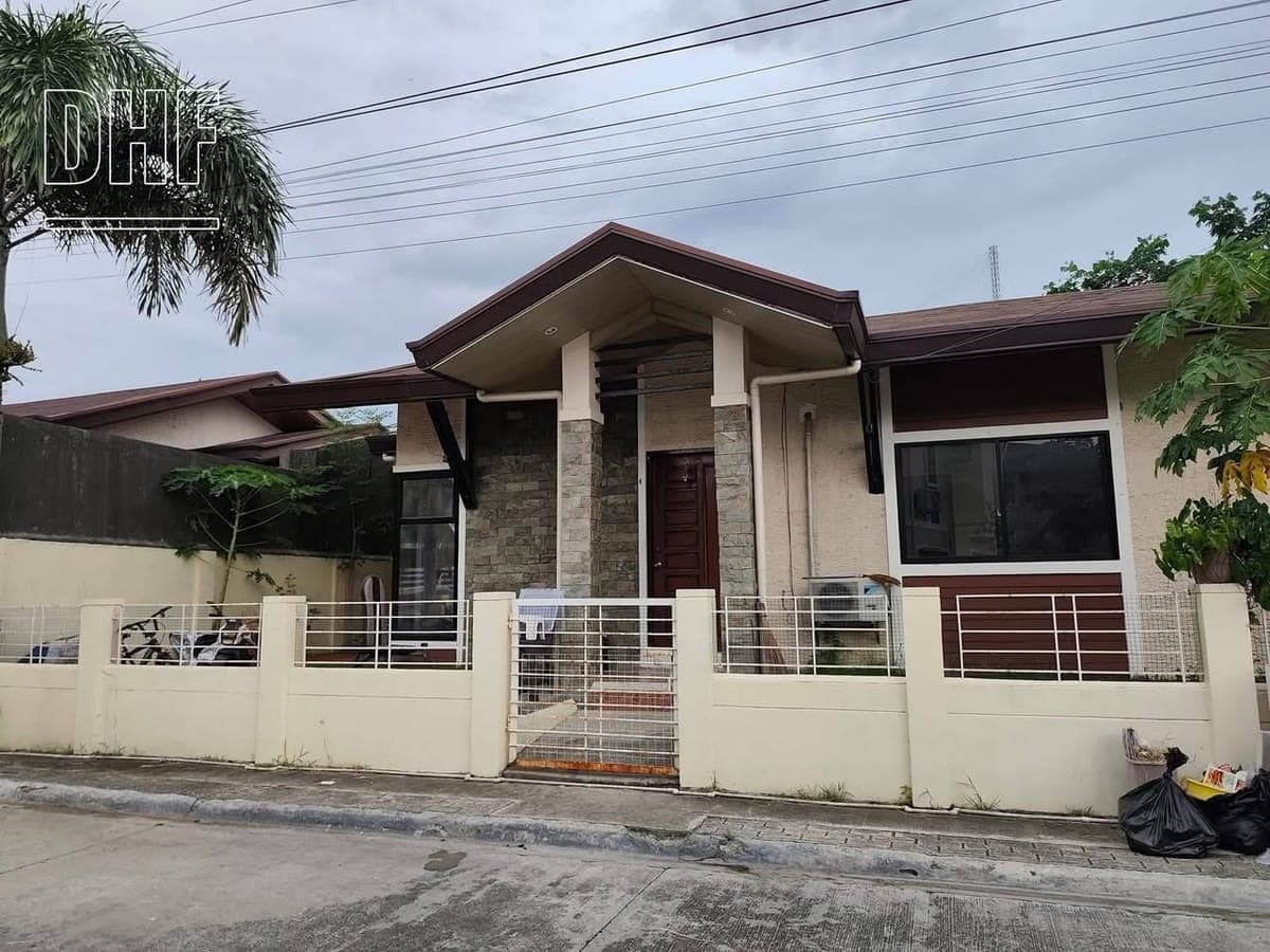 House for rent in Twin Palms Subdivision - photo 2