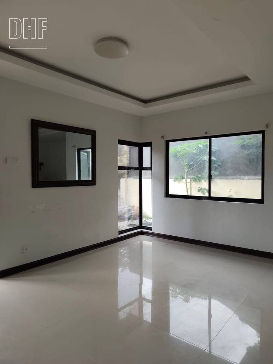 House for rent in Twin Palms Subdivision - photo 1