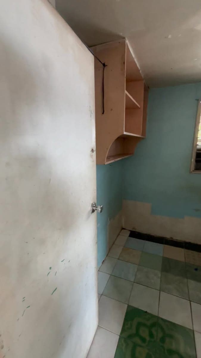 Room For Rent - photo 2