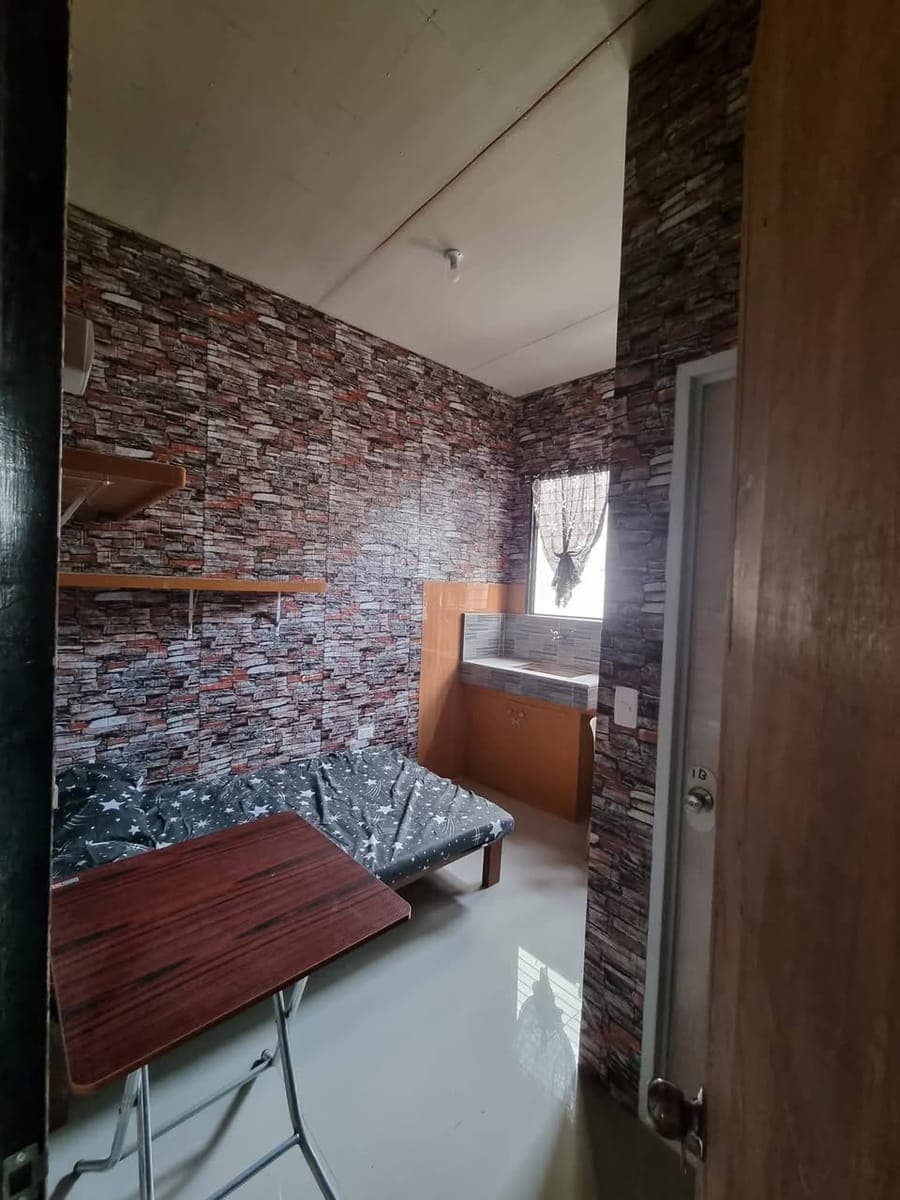 Room for rent - photo 1