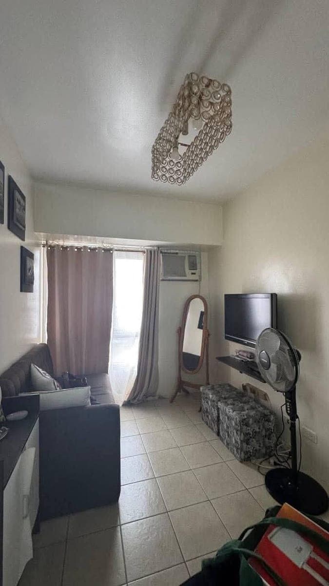 𝐅𝐎𝐑 𝐑𝐄𝐍𝐓 One Bedroom Condo At AVIDA TOWER MAKATI WEST - photo 2