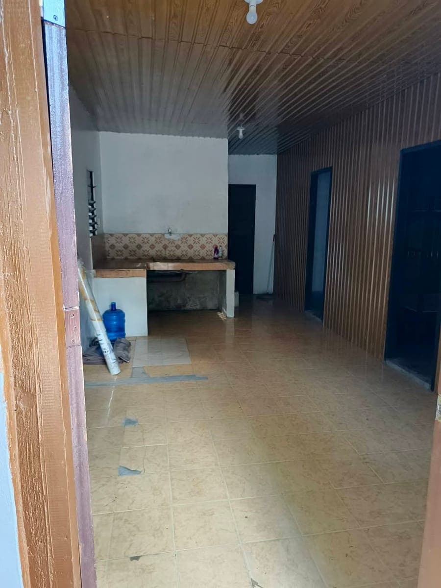 House/Room for Rent - photo 1