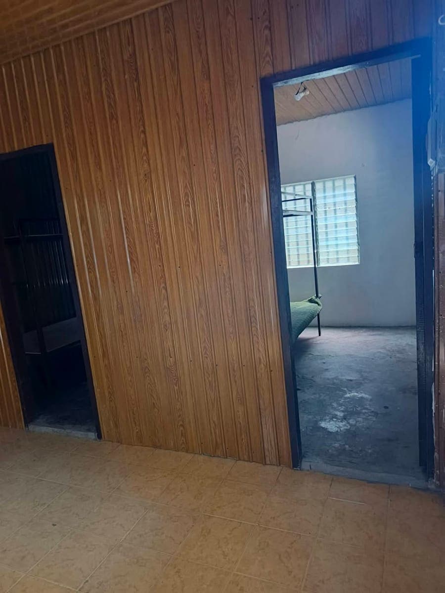 House/Room for Rent - photo 2