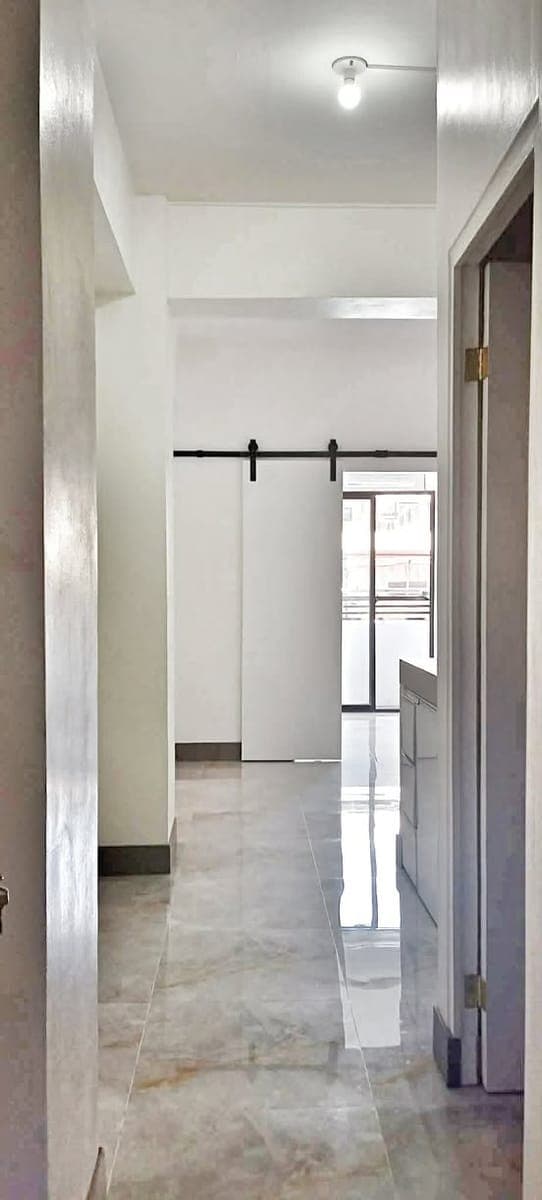 Valdy Lofts | Le Germain | 2 bedroom/1 bath suite, with balcony - 23k/mth. - photo 4