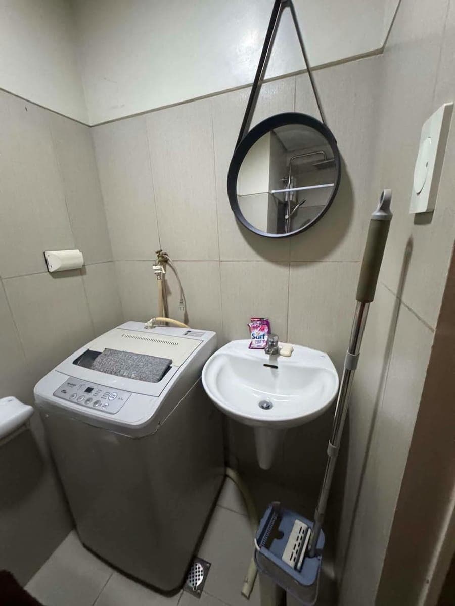 14K MONTHLY IN BREEZE RESIDENCES ‼️ - photo 3