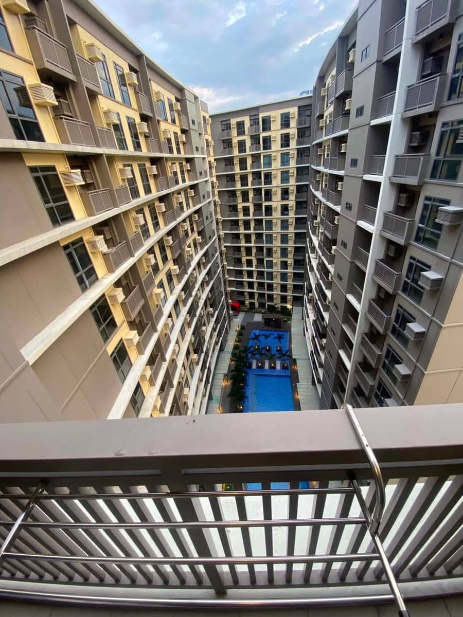 FOR RENT | 1BR – ₱23,000/month (Without Parking) - photo 1