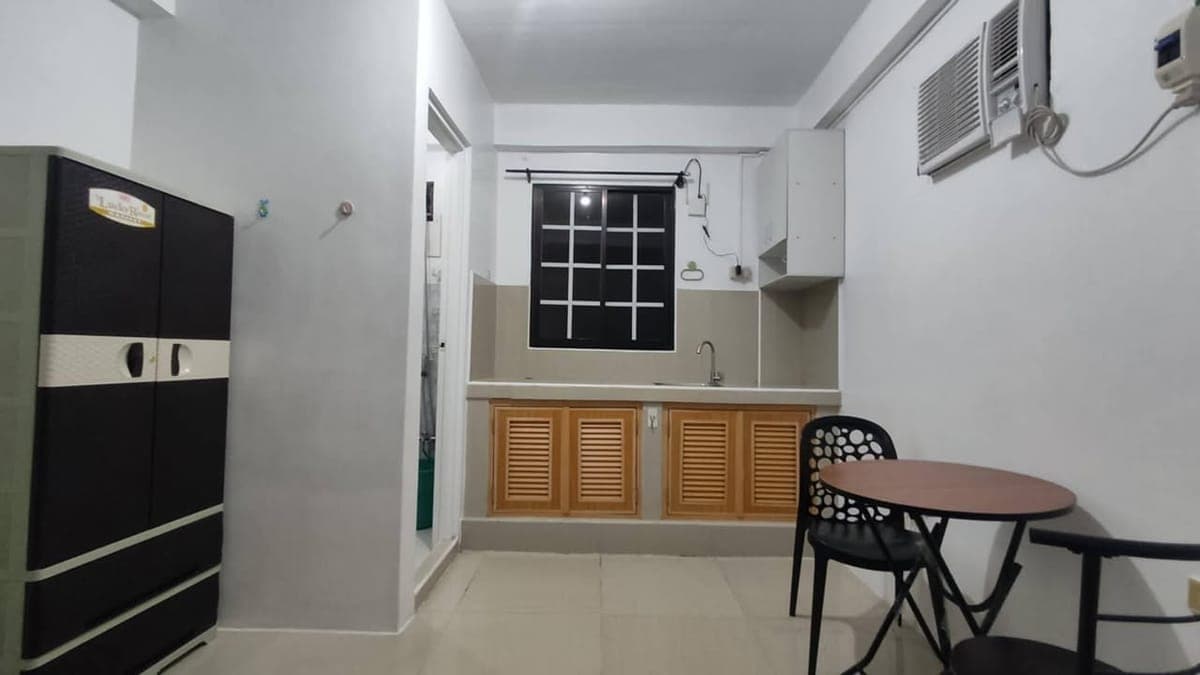 Studio type available FOR SOLO or TWO Persons  NEAR Hotel 101, SM AURA, MARKET2X, BGC - photo 2