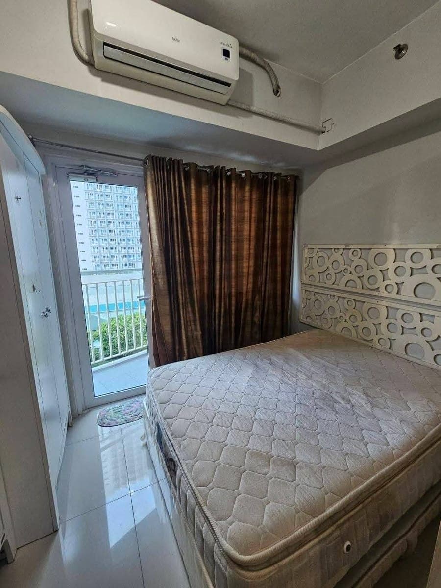 𝐅𝐎𝐑 𝐑𝐄𝐍𝐓 One Bedroom with Balcony Condo at Jazz Residences - photo 3