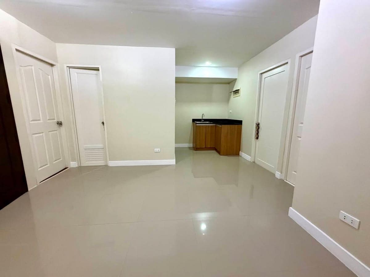 🏡 FOR RENT: Newly Renovated 2BR Condo in Zuri Residences – Taytay, Rizal ✨ - photo 2
