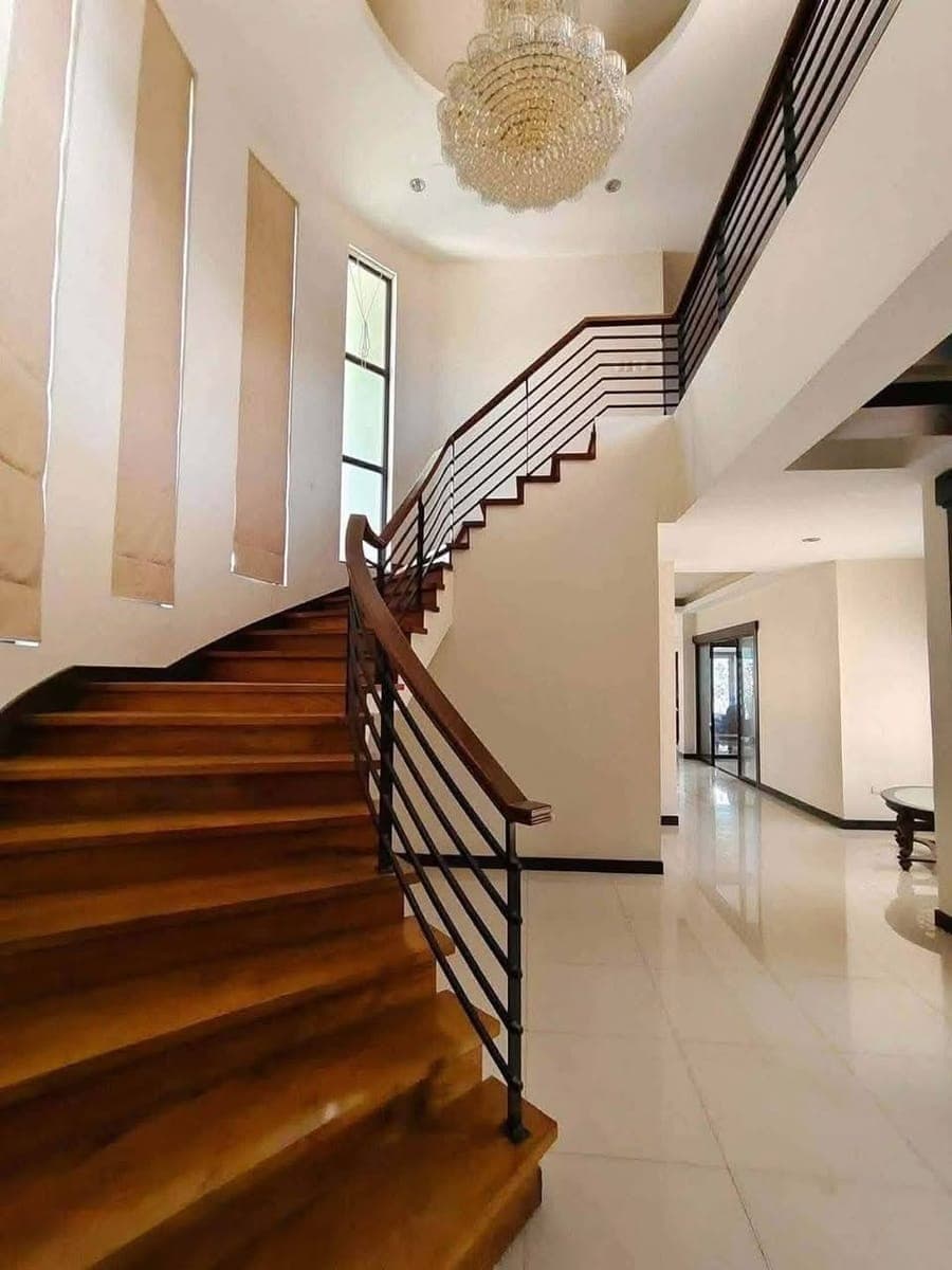 OVERLOOKING CITY VIEW HOUSE FOR RENT‼️ - photo 2