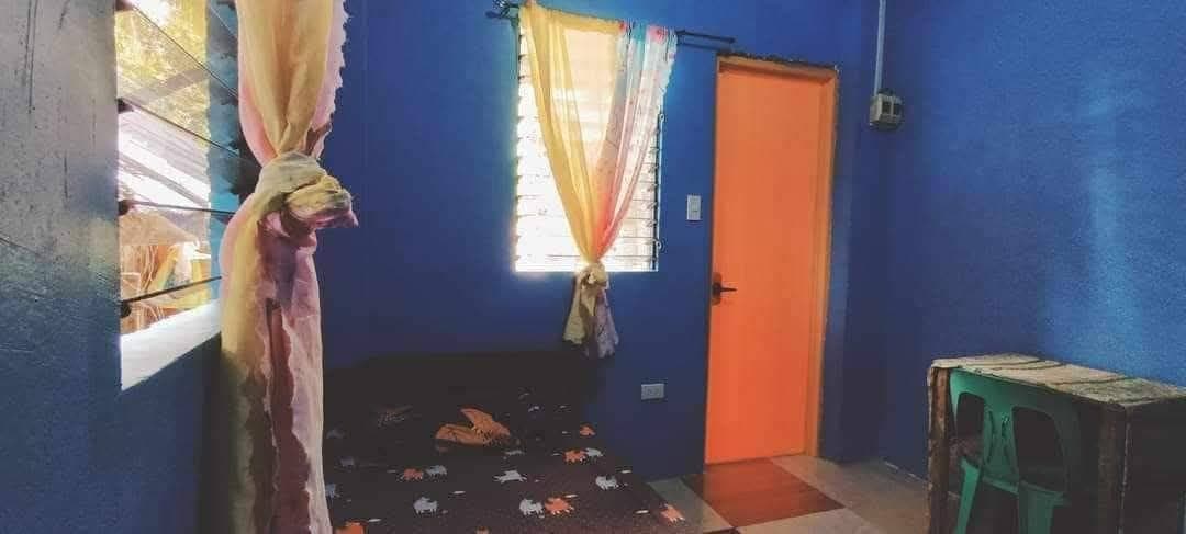 ROOM FOR RENT with: - photo 1