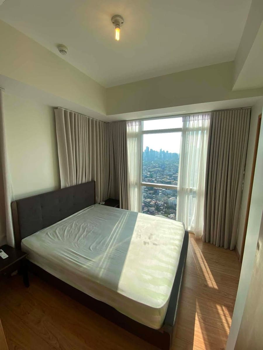 FOR RENT | 2BR Corner Unit – ₱68,000 / month - photo 1