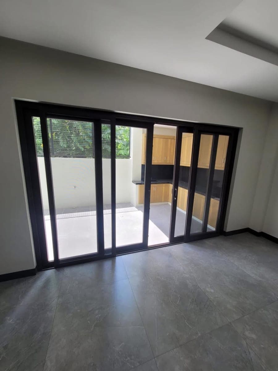 3 BR BARE UNIT FOR RENT AT GREEN HEIGHTS - photo 3