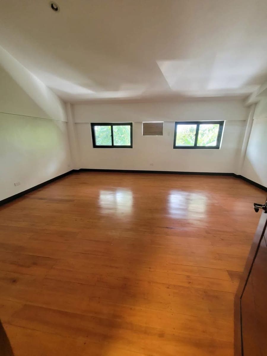 3 BR BARE UNIT FOR RENT AT GREEN HEIGHTS - photo 4