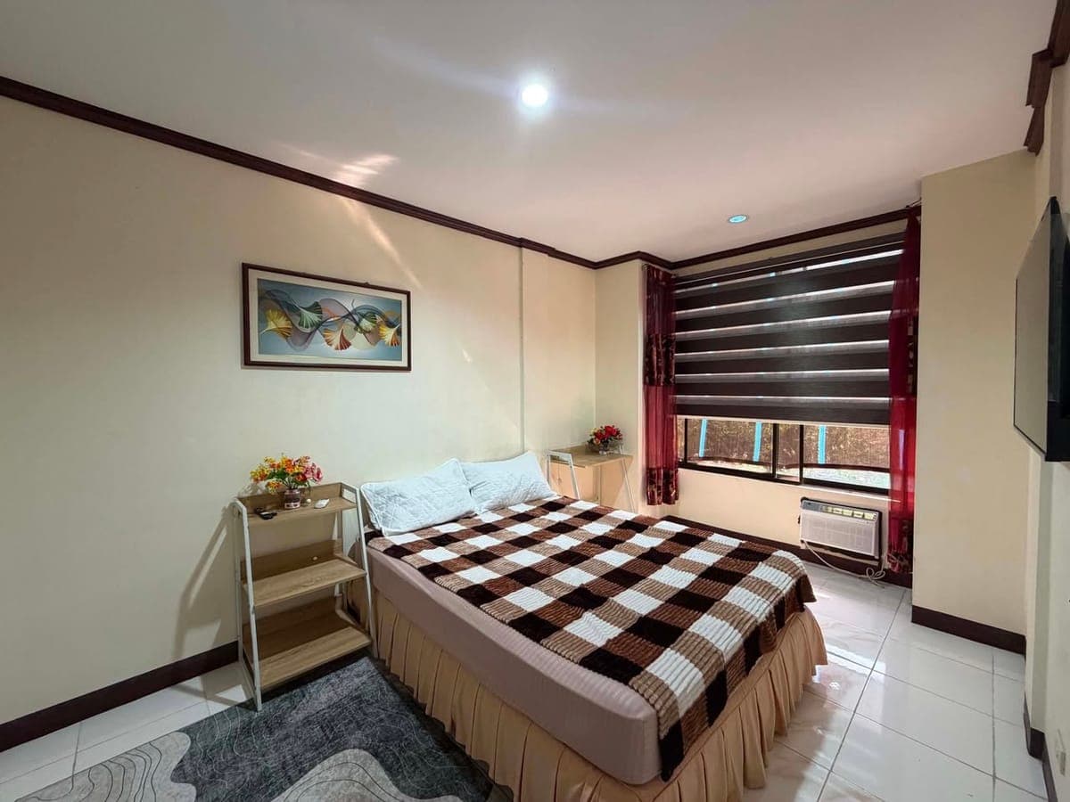 🏡 FULLY FURNISHED 3-BEDROOM APARTMENT FOR RENT - photo 1