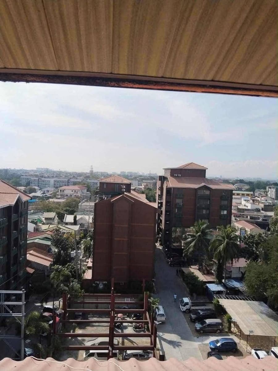 FOR RENT: Loft type Condo - photo 1