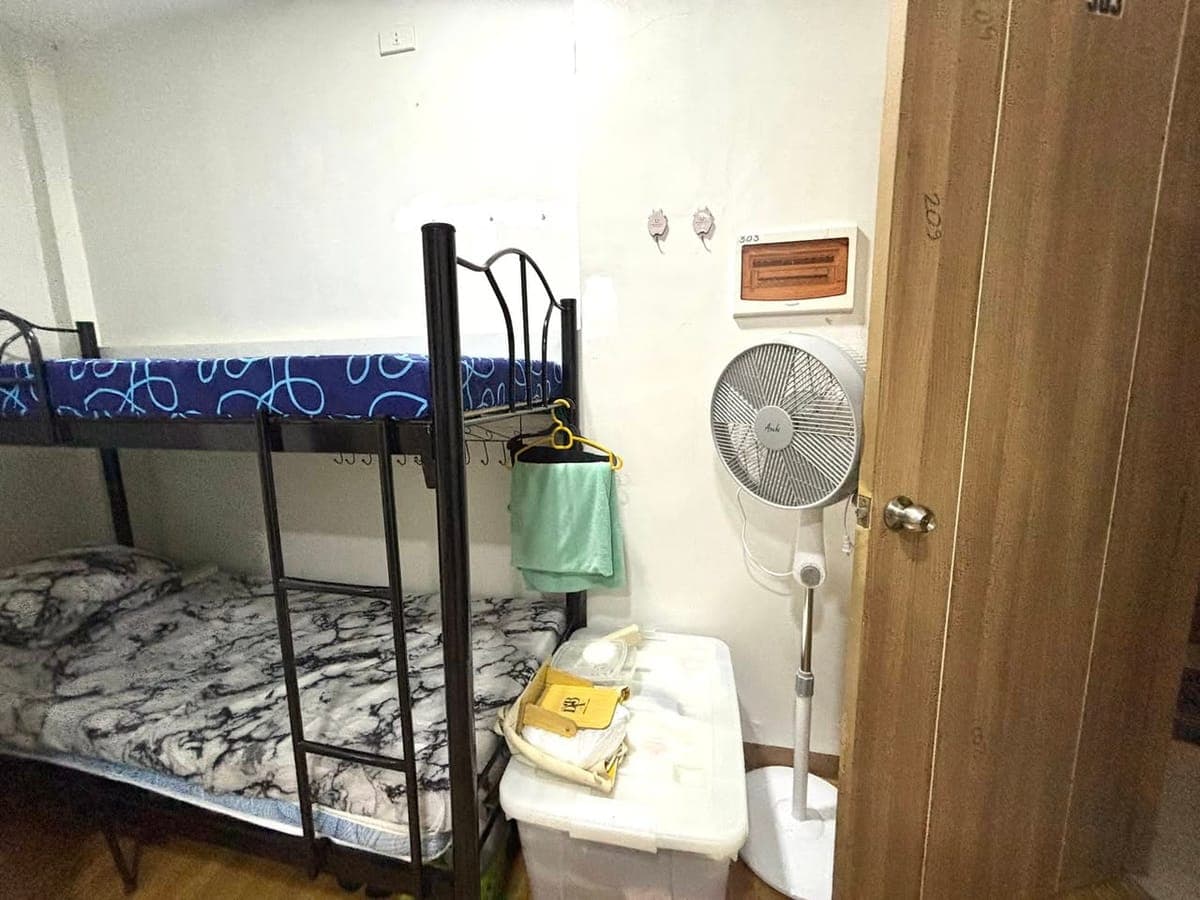 FEMALE ROOM FOR SHARING (2 of 4 beds available) - photo 5