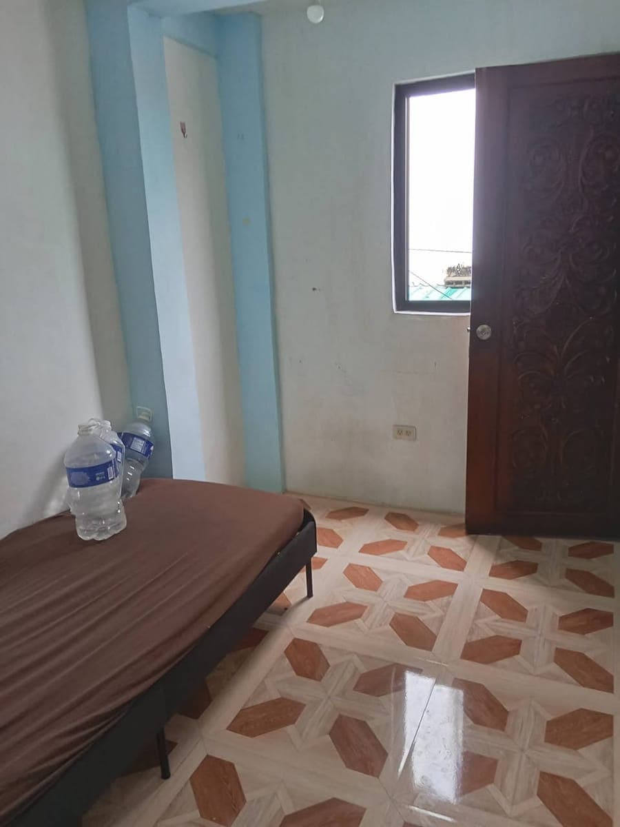 SOLO Male/Female Bed Spacer/Room for rent for "STUDENT" - photo 2
