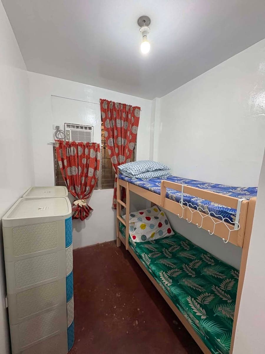 House for rent:semi furnished - photo 2