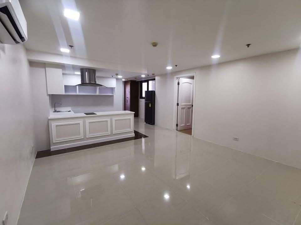 2 Bedroom Condo Unit for Rent - SkyLine Premiere - photo 2