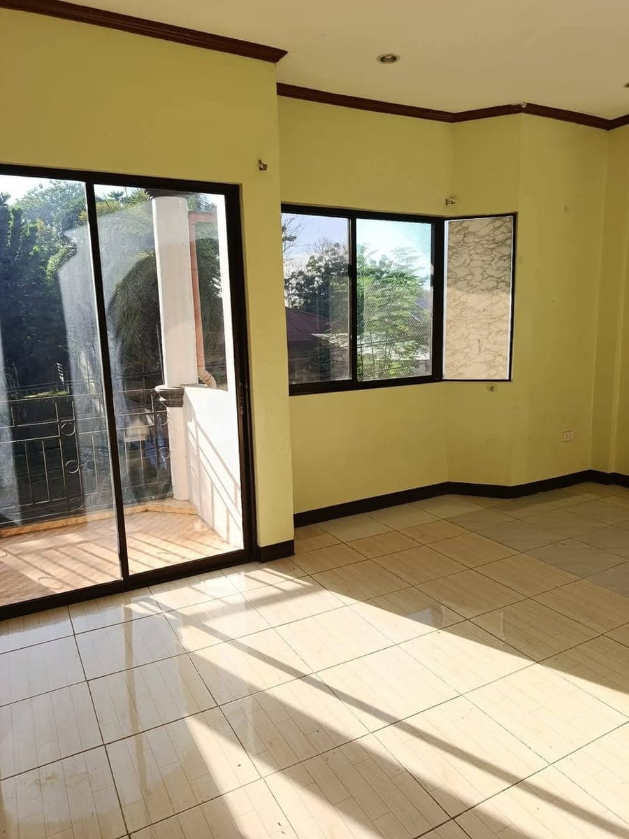 2ND FLOOR  HOUSE FOR RENT‼️ - photo 2