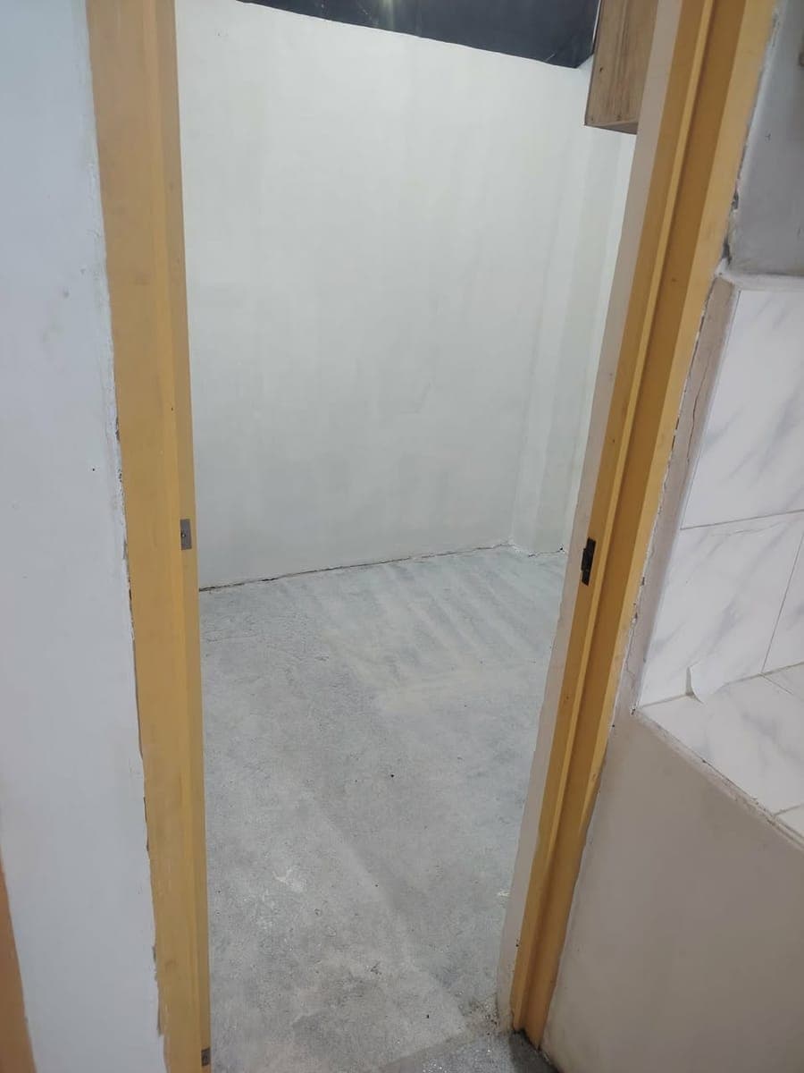 FOR RENT/LEASE in F. Roman street, Brgy Balong Bato, San Juan City - PDC required - photo 5
