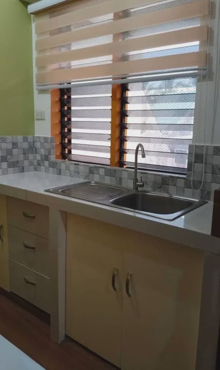 SOLO ROOM FOR RENT - photo 4